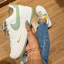 Tênis Nike Air Force 1 Branco e Verde Feminino Premium - Loja Menina Maluca