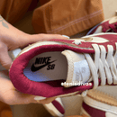 Tênis Nike Dunk SB Bordo Ouro Light Premium - Loja Menina Maluca